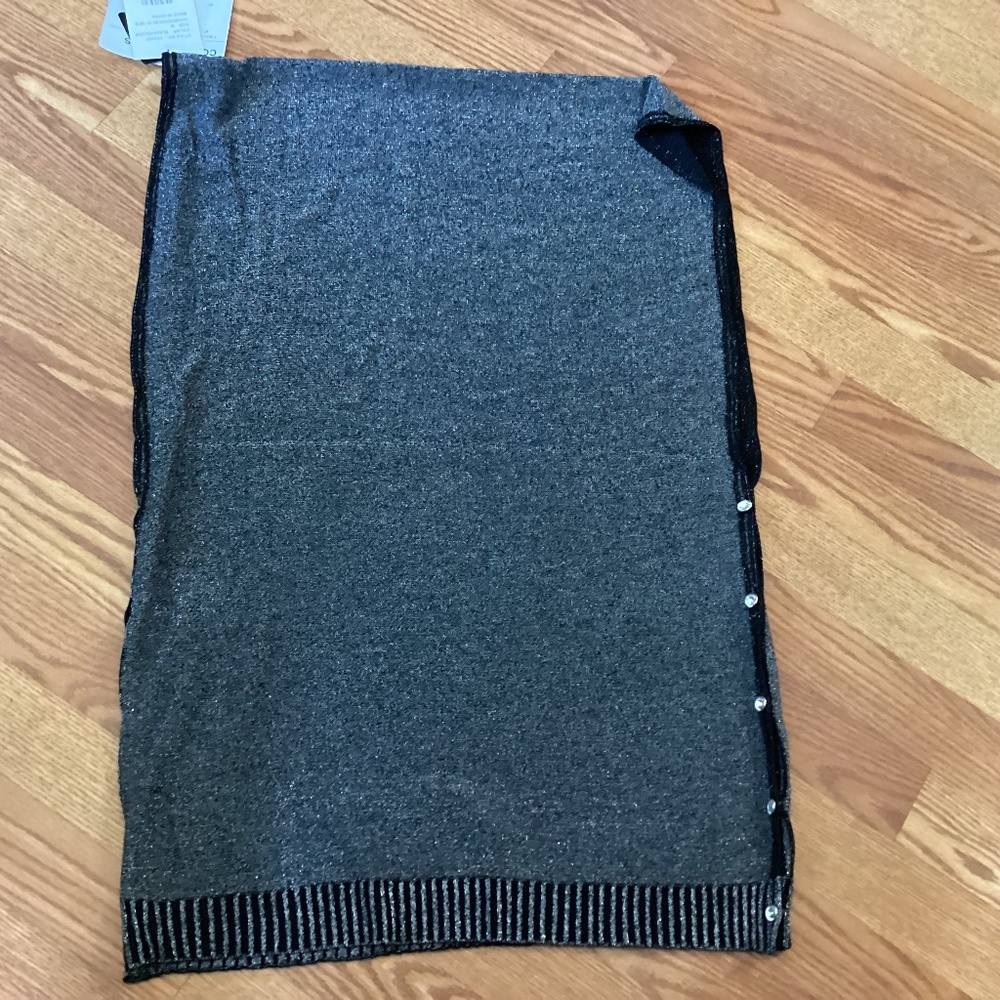 Color Works  Black  & Silver Bling Button 7 Way Scarf  Size M